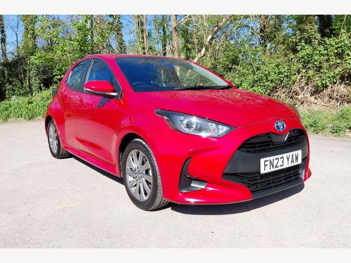 Toyota Yaris 1.5 VVT-h Icon E-CVT Euro 6 (s/s) 5dr