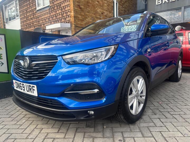 Vauxhall Grandland X 1.2 Turbo SE Euro 6 (s/s) 5dr