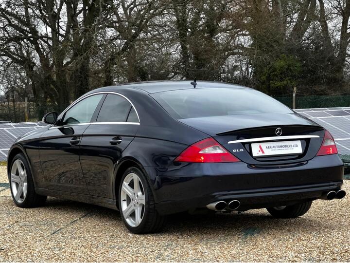 Mercedes-Benz CLS 3.0 CLS320 CDI Coupe 7G-Tronic 4dr