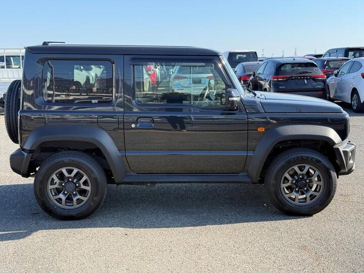 Suzuki Jimny Sierra JC 1.5 Automatic