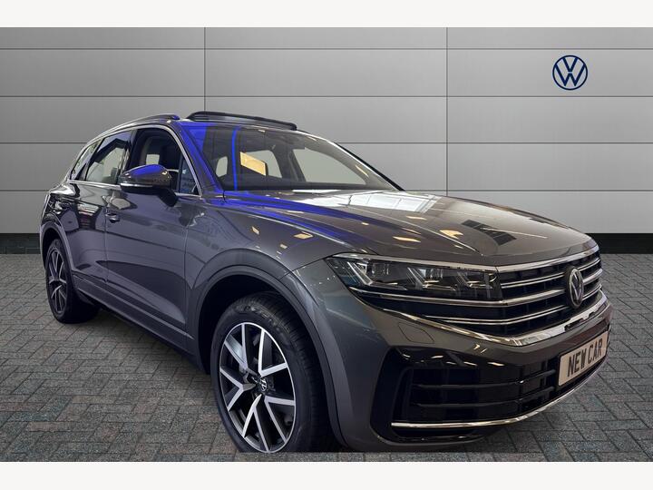 Volkswagen Touareg 3.0 V6 TSI EHybrid 14.3kWh Elegance Tiptronic 4Motion Euro 6 (s/s) 5dr