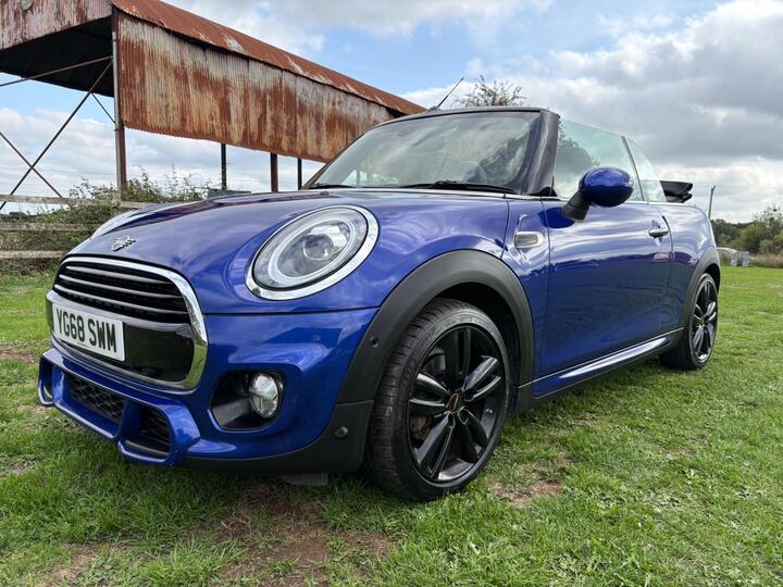 MINI Convertible 1.5 Cooper Sport Euro 6 (s/s) 2dr