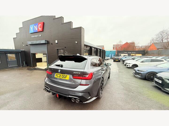 BMW 3 Series 2.0 330e 12kWh M Sport Touring Auto Euro 6 (s/s) 5dr