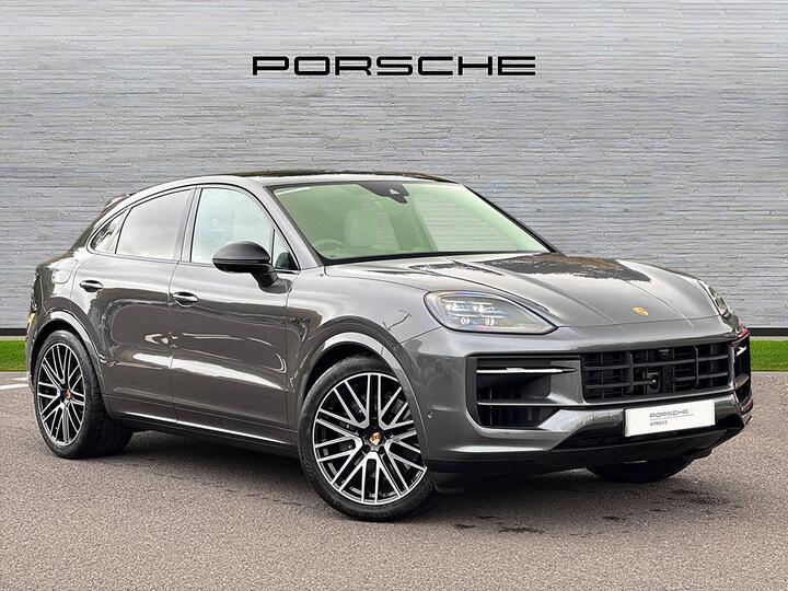 Porsche Cayenne 3.0 V6 E-Hybrid 25.9kWh Black Edition TiptronicS 4WD Euro 6 (s/s) 5dr