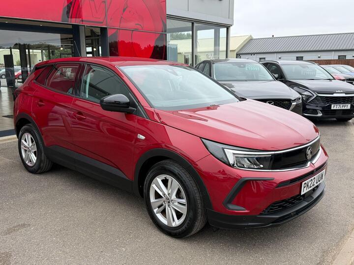 Vauxhall Grandland 1.2 Turbo SE Euro 6 (s/s) 5dr