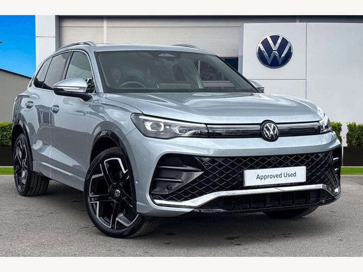 Volkswagen Tiguan 2.0 TDI R-Line DSG Euro 6 (s/s) 5dr