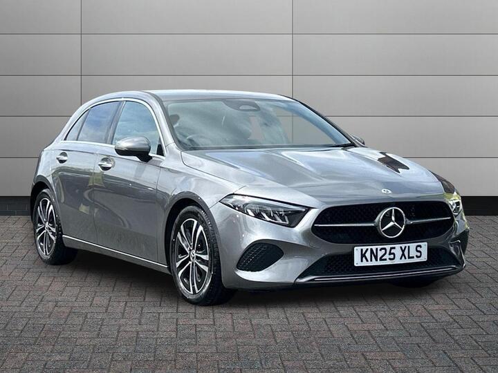 Mercedes-Benz A Class 1.3 A180h MHEV Sport (Executive) 7G-DCT Euro 6 (s/s) 5dr Mercedes-Benz A Class 1.3 A180h MHEV Sport (Executive) 7G-DCT Euro 6 (s/s) 5dr