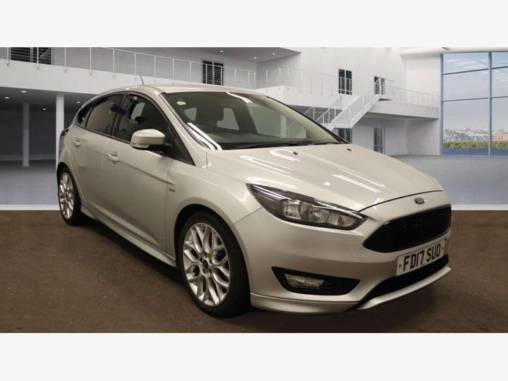 Ford FOCUS 1.0T EcoBoost ST-Line Euro 6 (s/s) 5dr