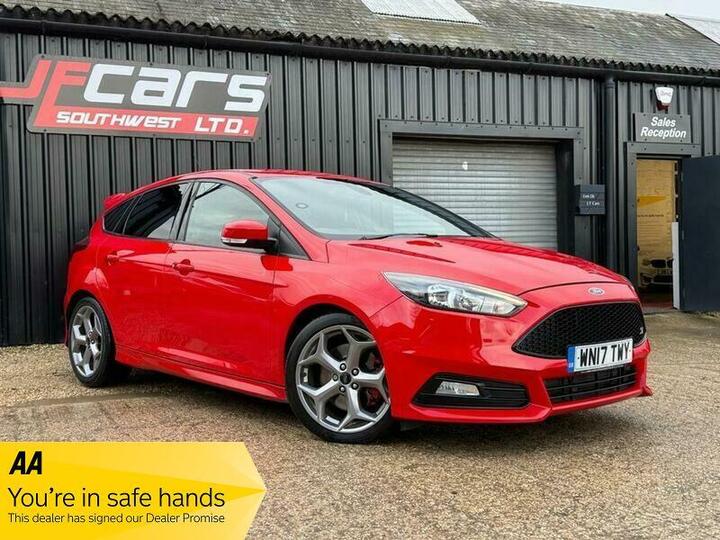 Ford Focus 2.0 TDCi ST-2 Euro 6 (s/s) 5dr