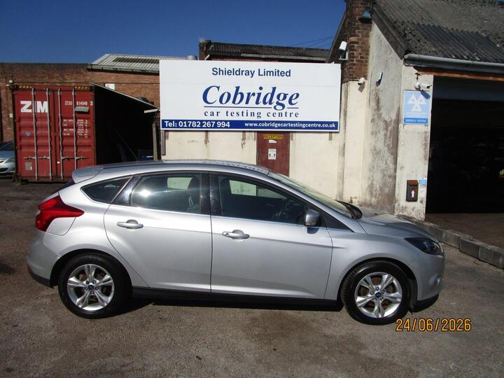 Ford Focus 1.0T EcoBoost Zetec Euro 5 (s/s) 5dr
