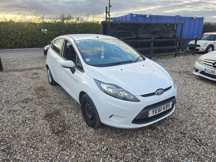 Ford Fiesta 1.6 TDCi ECOnetic DPF Edge 5dr