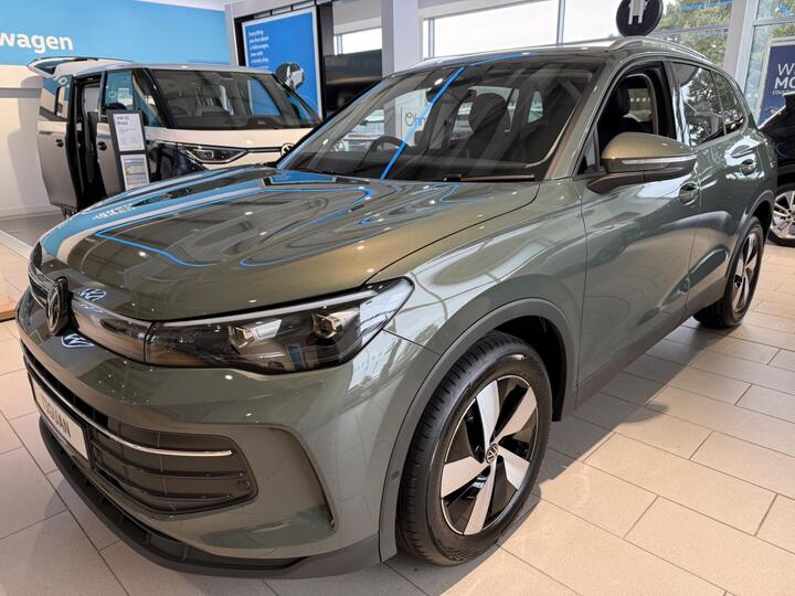 Volkswagen Tiguan 1.5 ETSI MHEV Match DSG Euro 6 (s/s) 5dr
