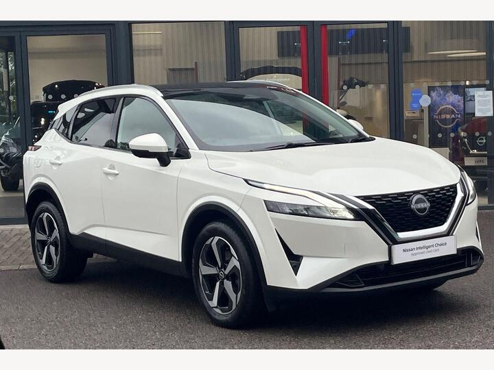 Nissan Qashqai 1.3 DIG-T MHEV N-Connecta XTRON Euro 6 (s/s) 5dr
