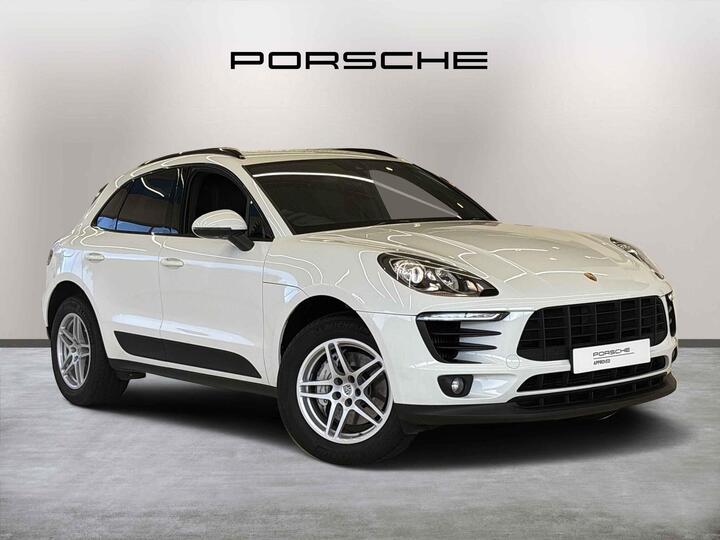 Porsche Macan 3.0 V6 S PDK 4WD Euro 6 (s/s) 5dr Porsche Macan 3.0 V6 S PDK 4WD Euro 6 (s/s) 5dr