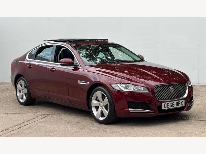 Jaguar XF 2.0d Portfolio Auto AWD Euro 6 (s/s) 4dr