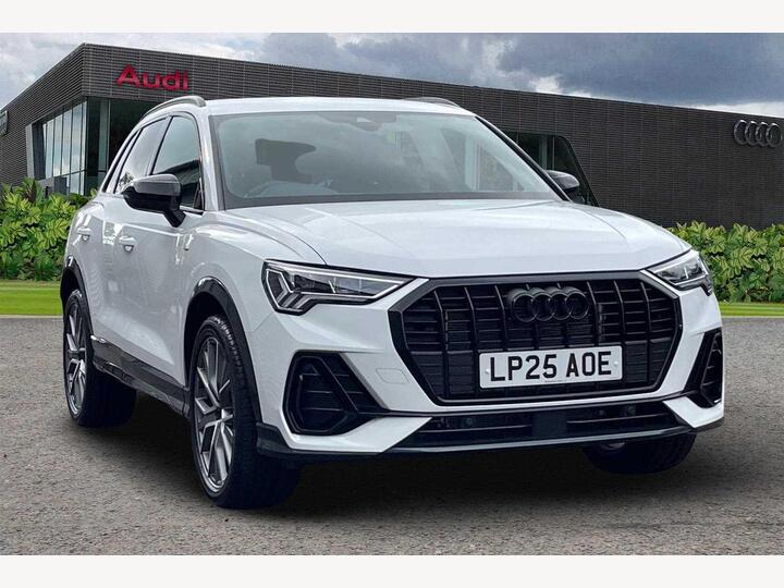 Audi Q3 1.5 TFSI CoD 35 Black Edition S Tronic Euro 6 (s/s) 5dr