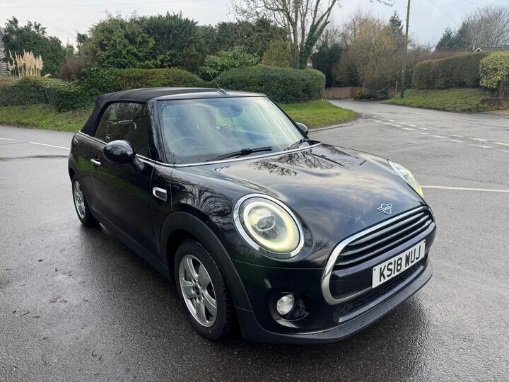 MINI Convertible 1.5 Cooper Euro 6 (s/s) 2dr