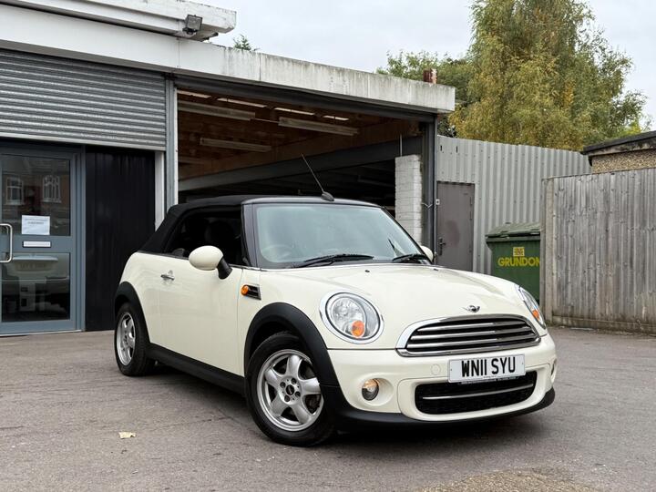 MINI Convertible 1.6 Cooper D Euro 5 (s/s) 2dr