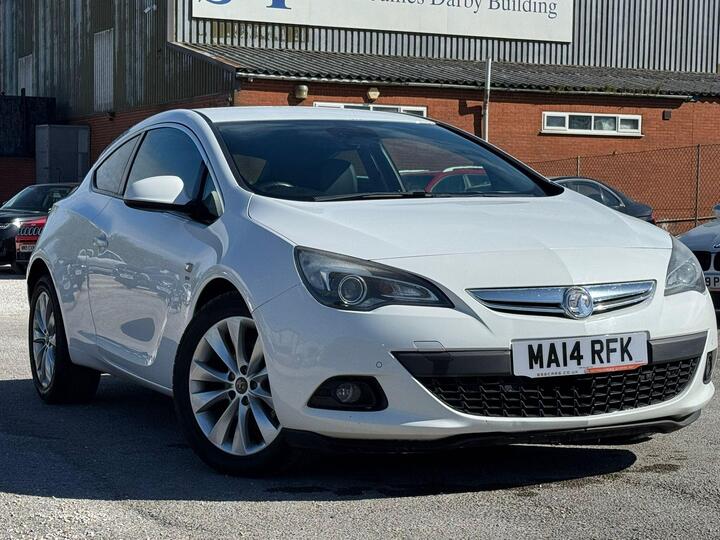 Vauxhall Astra GTC 1.4T SRi Euro 5 (s/s) 3dr Vauxhall Astra GTC 1.4T SRi Euro 5 (s/s) 3dr