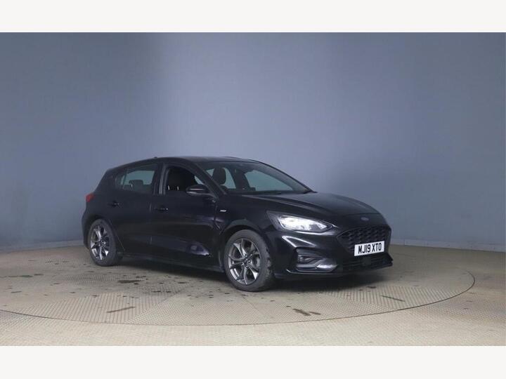 Ford FOCUS 1.0T EcoBoost ST-Line Euro 6 (s/s) 5dr