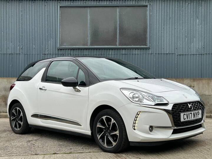 DS AUTOMOBILES DS 3 1.2 PureTech Elegance Euro 6 (s/s) 3dr DS AUTOMOBILES DS 3 1.2 PureTech Elegance Euro 6 (s/s) 3dr