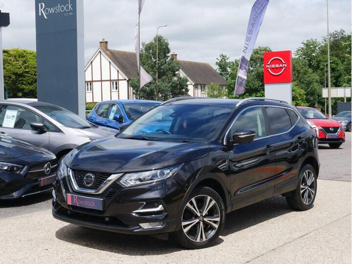 Nissan QASHQAI 1.3 DIG-T N-Connecta Euro 6 (s/s) 5dr