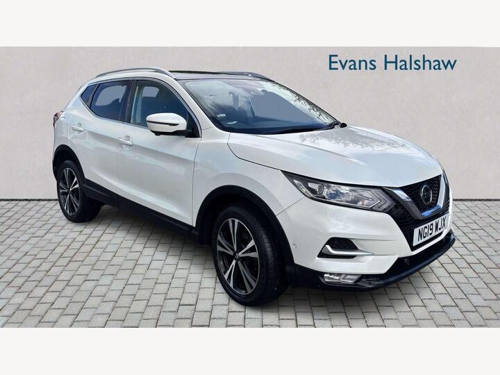 Nissan QASHQAI HATCHBACK 1.3 DIG-T N-Connecta Euro 6 (s/s) 5dr