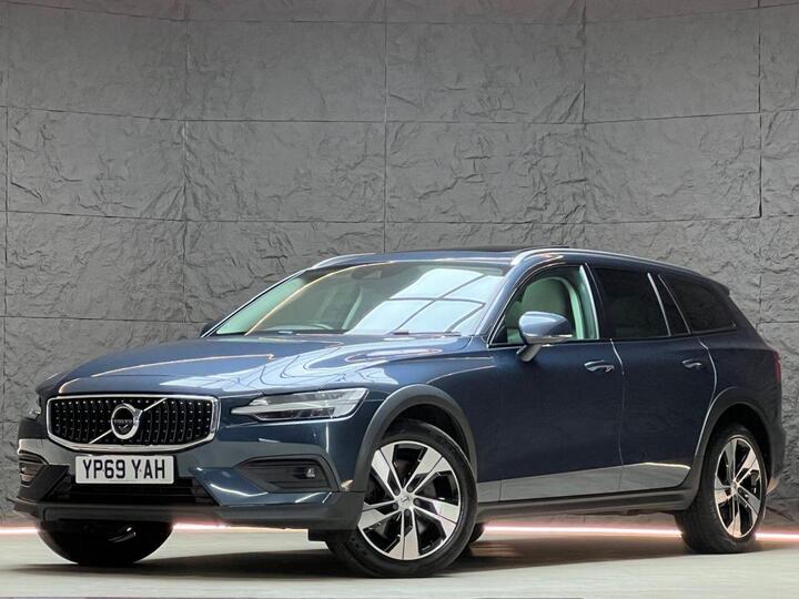 Volvo V60 CROSS COUNTRY 2.0 D4 Plus Auto AWD Euro 6 (s/s) 5dr
