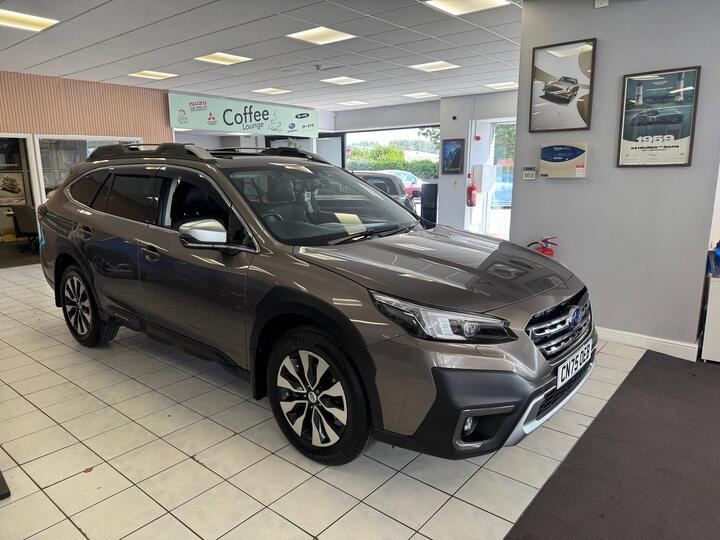 Subaru Outback 2.5i Touring Lineartronic 4WD Euro 6 (s/s) 5dr