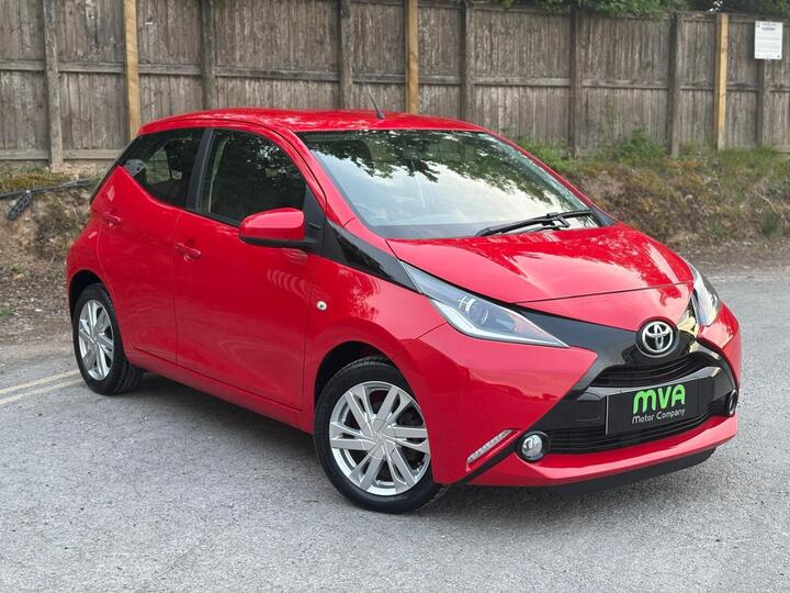 Toyota AYGO 1.0 VVT-i X-pression Euro 5 5dr Euro 5