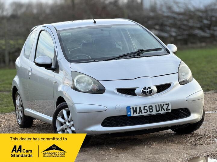 Toyota AYGO 1.0 VVT-i Platinum Euro 4 3dr