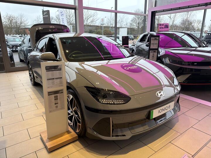 Hyundai IONIQ 6 77.4kWh Premium Auto 4dr