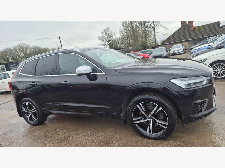 Volvo XC60 2.0h T8 Twin Engine 10.4kWh R-Design Auto AWD Euro 6 (s/s) 5dr
