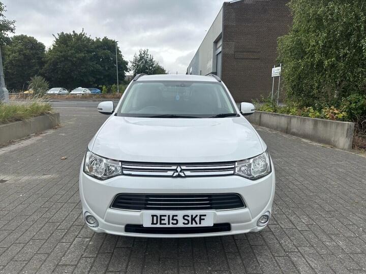 Mitsubishi OUTLANDER 2.0h 12kWh GX3h CVT 4WD Euro 5 (s/s) 5dr