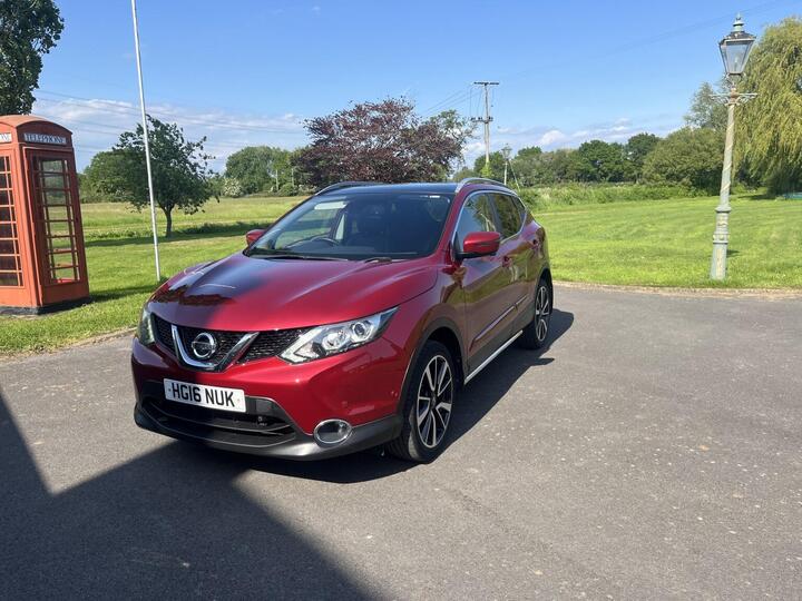 Nissan QASHQAI 1.2 DIG-T Tekna 2WD Euro 6 (s/s) 5dr