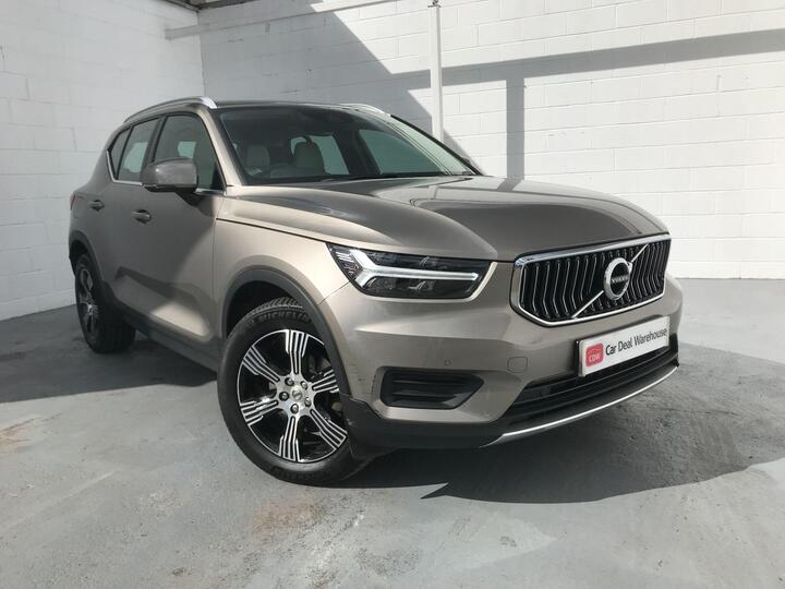 Volvo XC40 2.0 B4 MHEV Inscription Auto AWD Euro 6 (s/s) 5dr