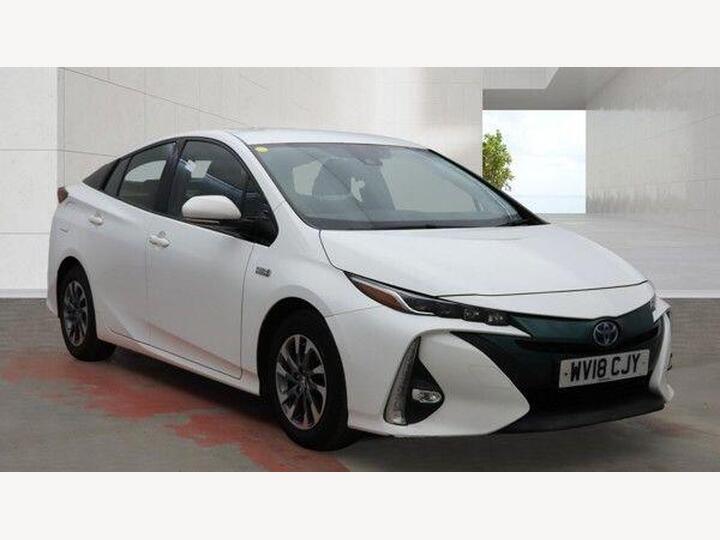 Toyota Prius 1.8 VVT 8.8kWh Business Edition Plus CVT Euro 6 (s/s) 5dr