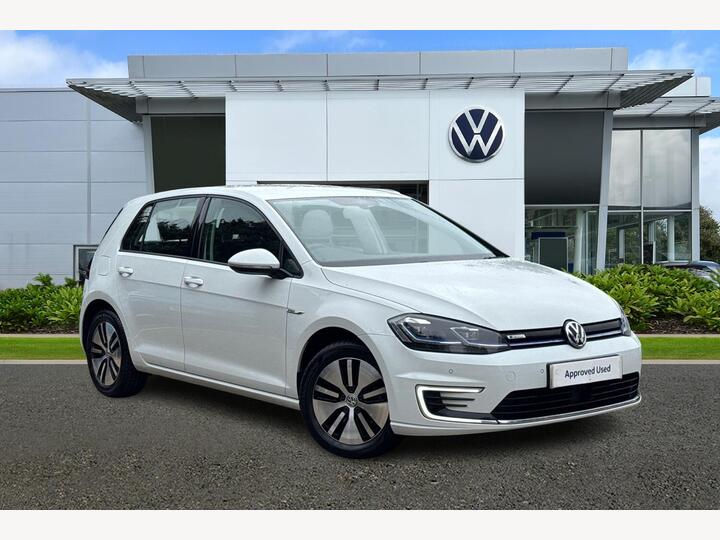 Volkswagen Golf 35.8kWh E-Golf Auto 5dr