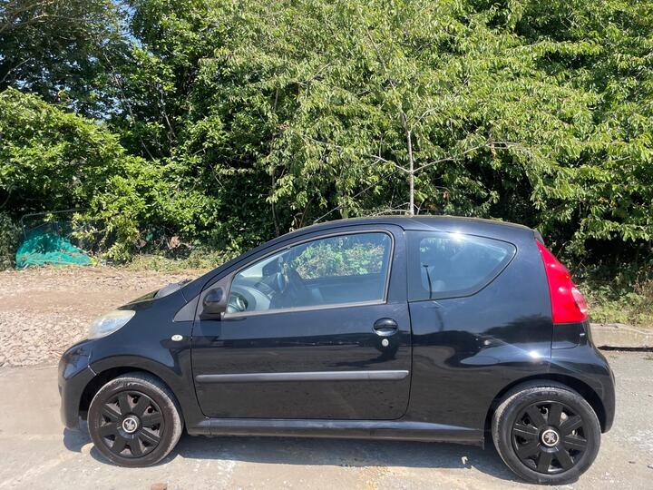 Peugeot 107 1.0 12V Urban Euro 5 3dr