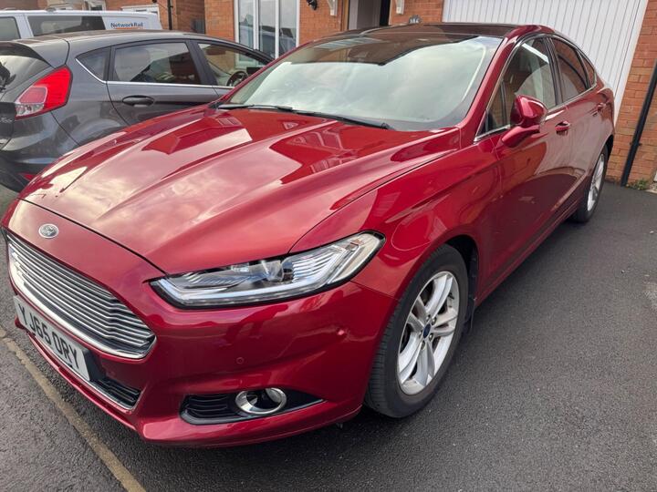 Ford Mondeo 2.0 TDCi Titanium Euro 6 (s/s) 5dr
