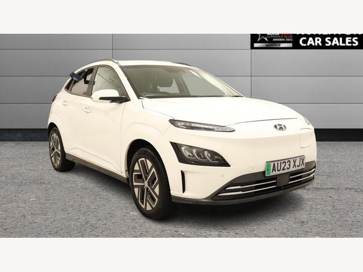 Hyundai KONA 39kWh Premium Auto 5dr (10.5kW Charger)