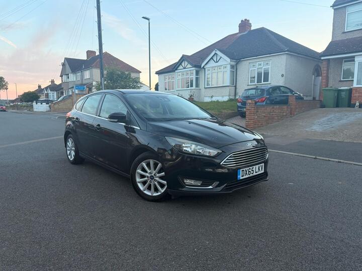Ford Focus 1.6 Titanium Powershift Euro 6 5dr