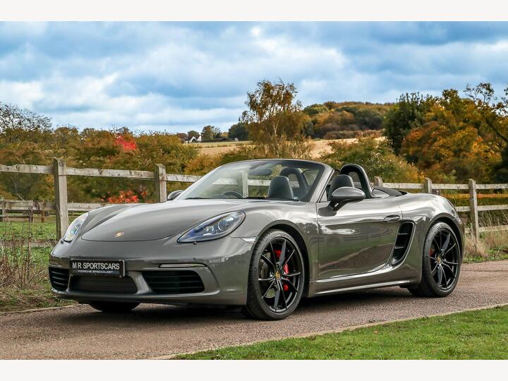 Porsche 718 Boxster 2.5T S PDK Euro 6 (s/s) 2dr Porsche 718 Boxster 2.5T S PDK Euro 6 (s/s) 2dr