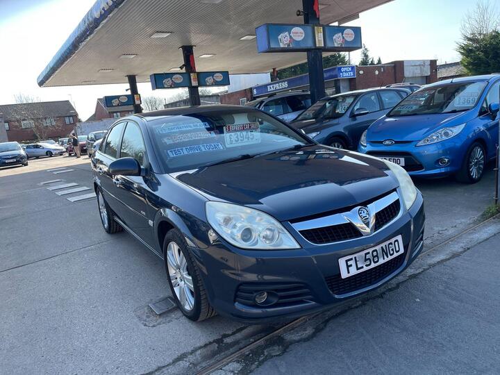 Vauxhall Vectra 2.2i 16v Elite 5dr