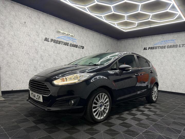 Ford Fiesta 1.0T EcoBoost Titanium Euro 5 (s/s) 5dr