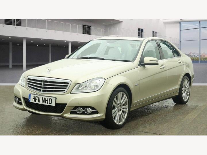 Mercedes-Benz C Class 2.1 C200 CDI BlueEfficiency Elegance G-Tronic+ Euro 5 (s/s) 4dr