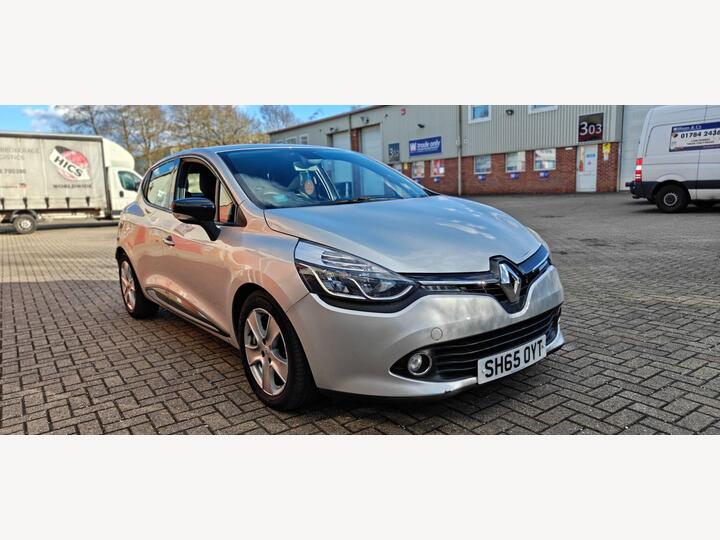 Renault Clio 0.9 TCe Dynamique Nav Euro 6 (s/s) 5dr Renault Clio 0.9 TCe Dynamique Nav Euro 6 (s/s) 5dr