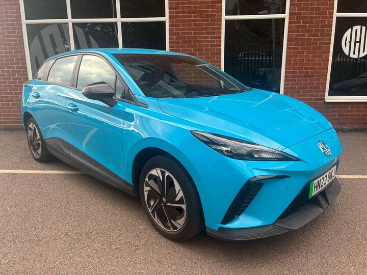 MG 4 51kWh SE Auto 5dr