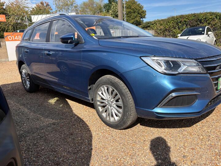 MG MG5 61.1kWh Exclusive Long Range Auto 5dr