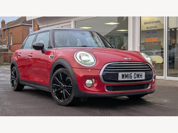 MINI Hatchback 1.5 Cooper Euro 6 (s/s) 5dr